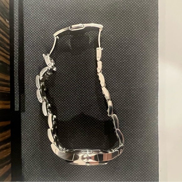 Corum Admiral Legend 32 Women's - Picture 10 of 11